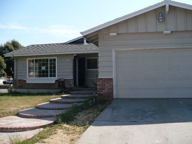 1st image of 2349 Huran Dr