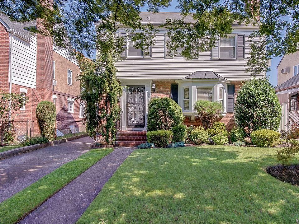 14611 29th Avenue, Flushing, NY 11354 Zillow