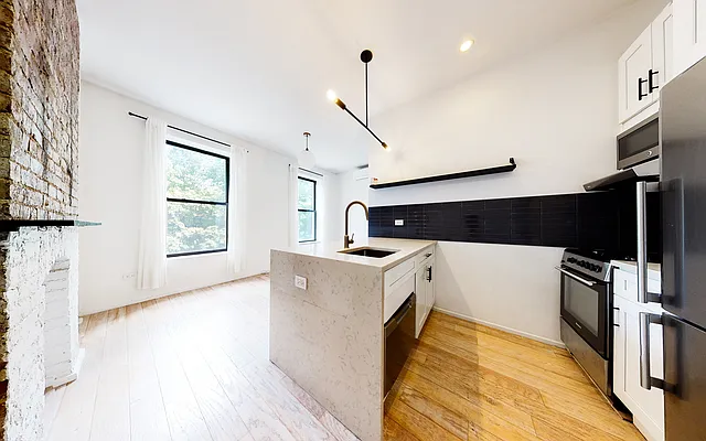 Rented by (Legacy) Tri Hill Realty Group LLC | media 17