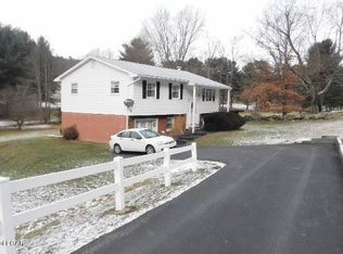 2778 Chase Rd, Shavertown, PA 18708