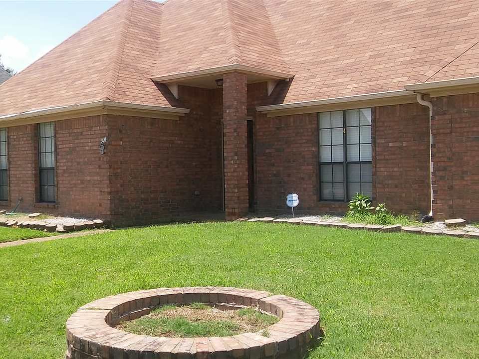 1st image of 4551 Tracy Lynn Dr
