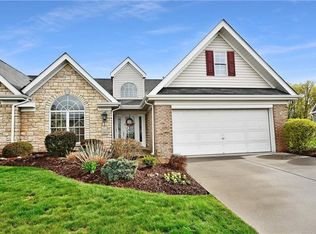 1083 Saddleclub Dr, Canonsburg, PA 15317