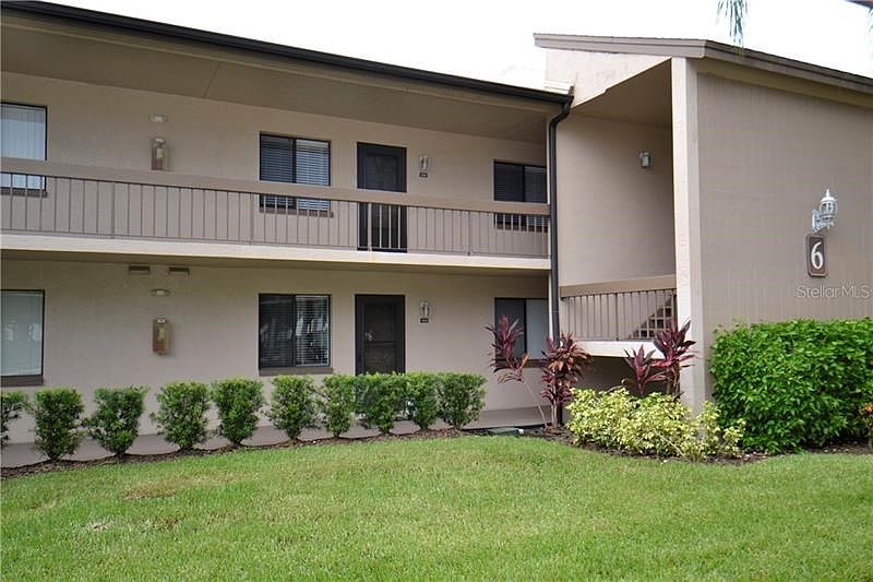 1st image of 104 Woodlands Ct #84