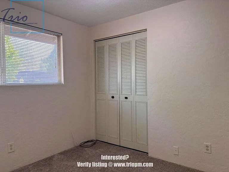 1010 Satre St — Photo 10