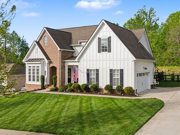 2nd image of 7203 Ragland Pl