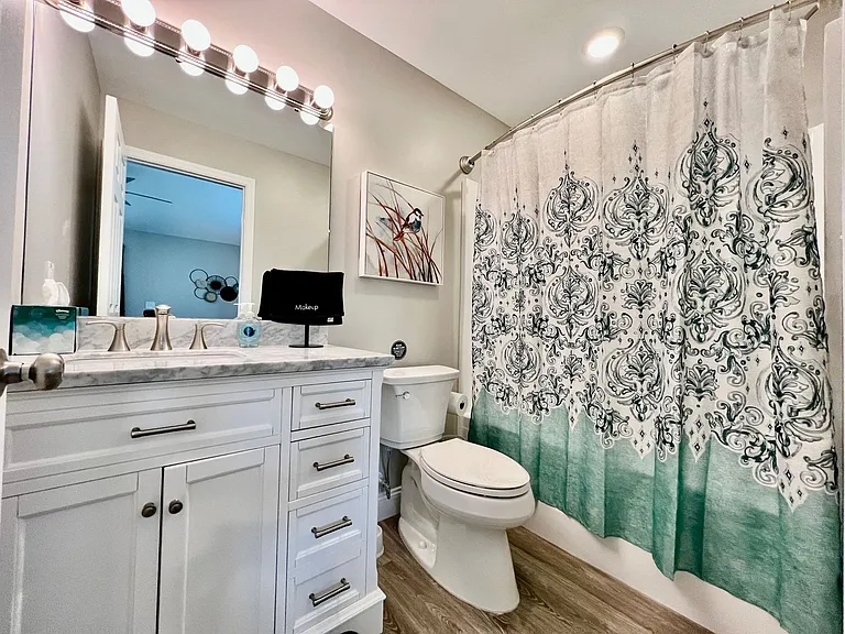 304 Sycamore Rd — Photo 20