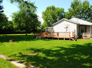 54 Orchard Dr, Herrin, IL 62948