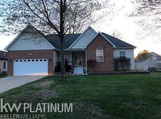 3275 Driftwood Dr, Port Huron, MI 48060