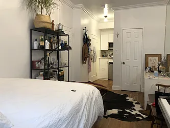 Rented by Padspin To The People