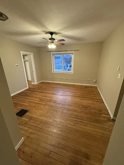 2 bed, $875 — Photo 2