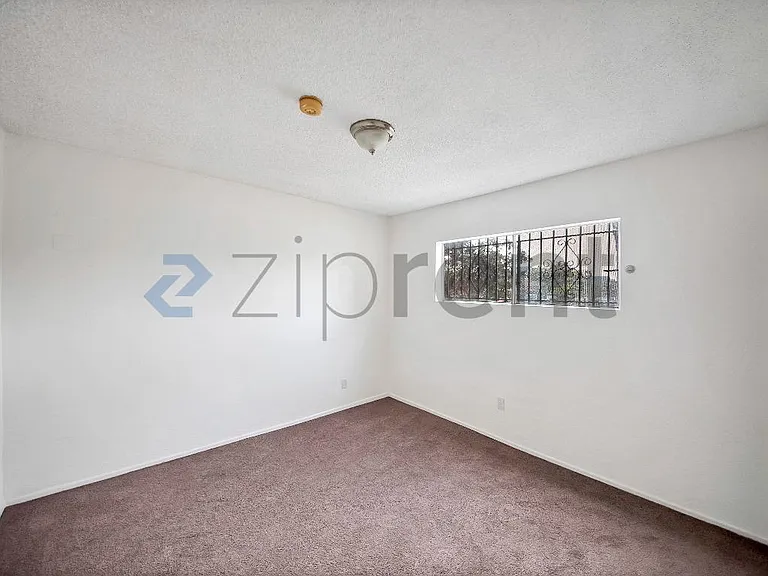 2458 S Normandie Ave #2 — Photo 10