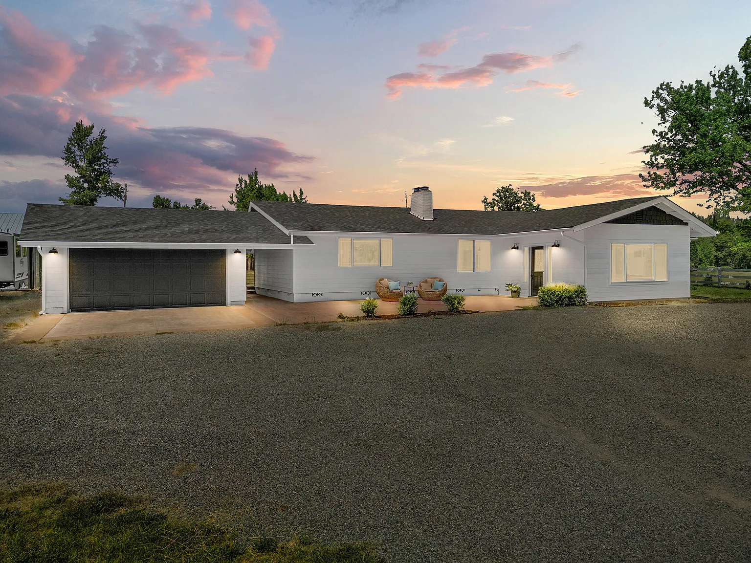 3150 Woodland Park Rd photo 1