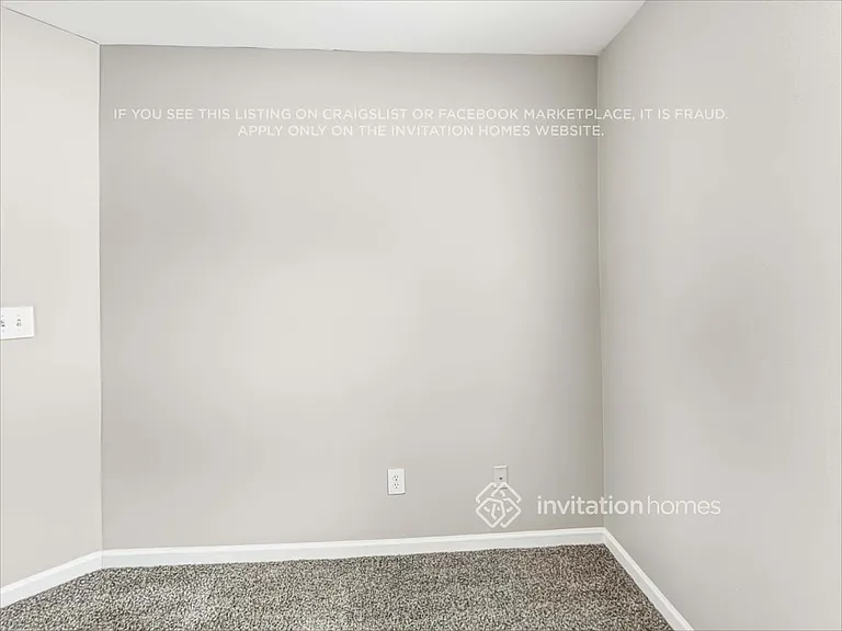 4730 Camelot Dr — Photo 17