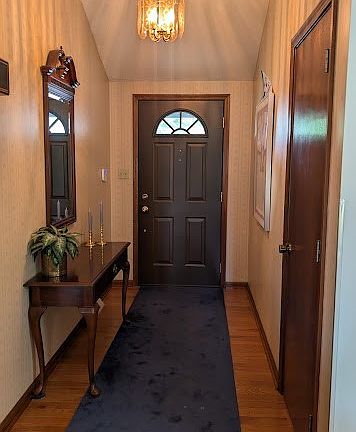 5th image of 36 Pheasant Run Ln