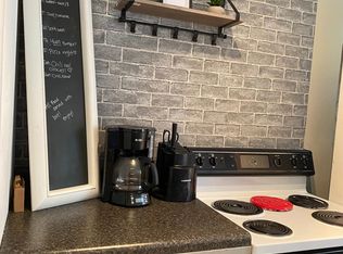 5585 Knob Rd, Nashville, TN 37209