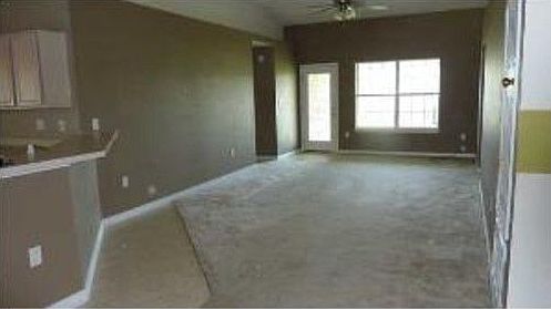 2nd image of 177 Sandy Cay Dr