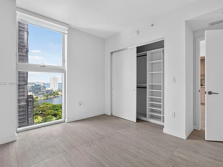 77 SE 5th St #2015 — Photo 8