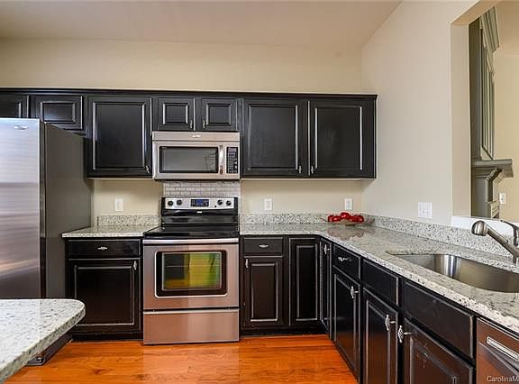 4th image of 5520 Werburgh St