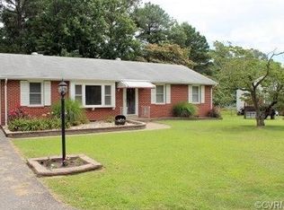 7980 Meadow Dr, Mechanicsville, VA 23111