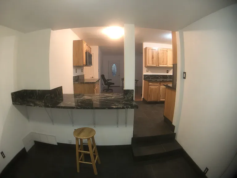 1405 Cypress Ln — Photo 6