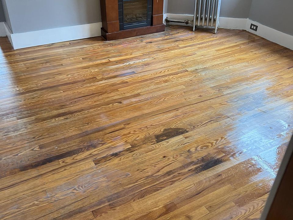 2nd image of 22 2nd Ave #2