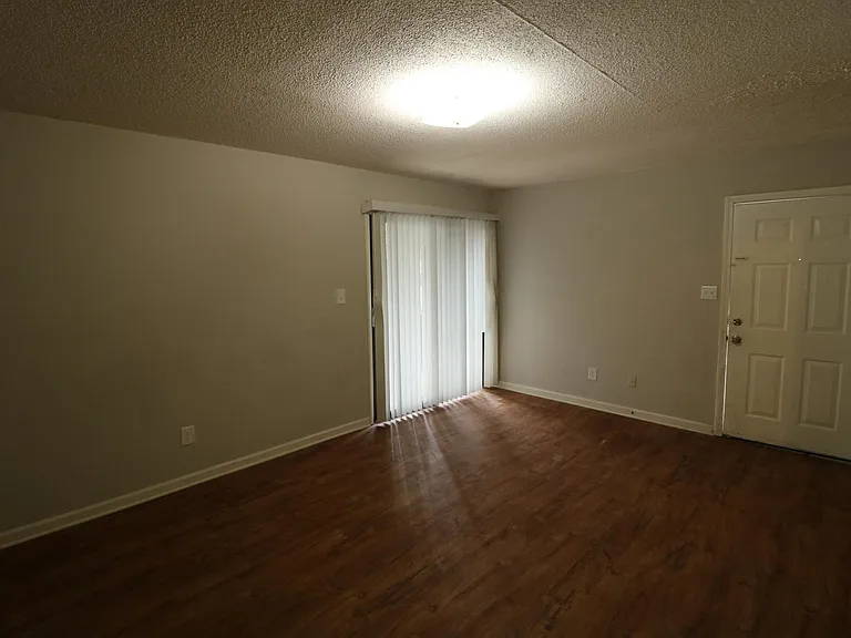 1 Circle St #1 — Photo 9