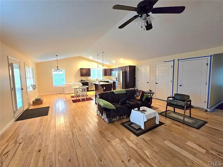 16653 E Main St — Photo 13