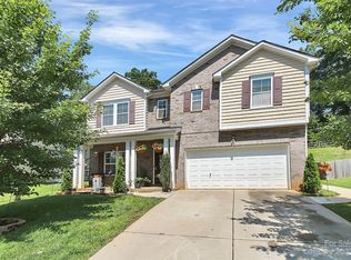 7109 Barefoot Forest Dr, Charlotte, NC 28269
