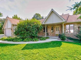 5675 Arrowwood Pl, Saginaw, MI