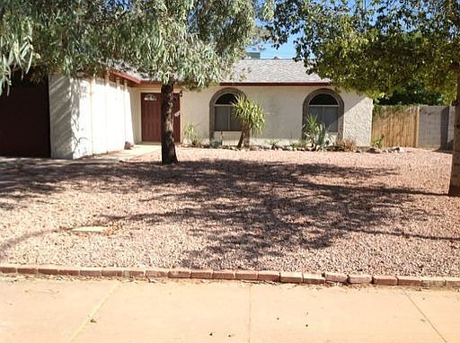 2nd image of 741 W Posada Ave