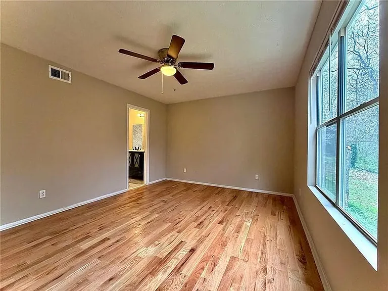 4963 Windsor Downs Ln — Photo 3