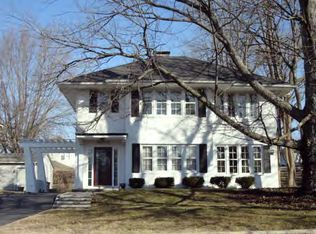 25 E Raymond Ave, Danville, IL 61832