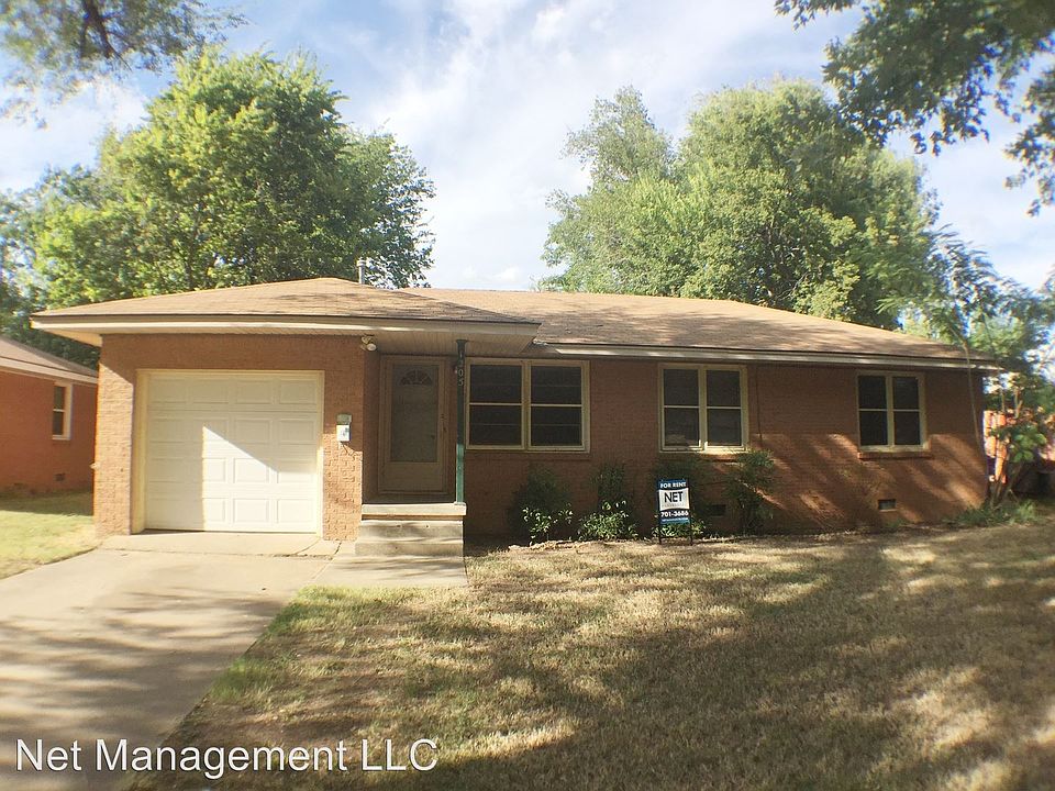 1st image of 1205 Leslie Ln