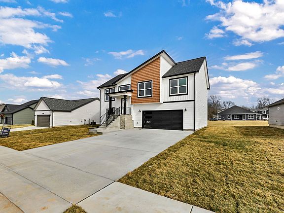 3rd image of 195 Donegal Dr Lot 135