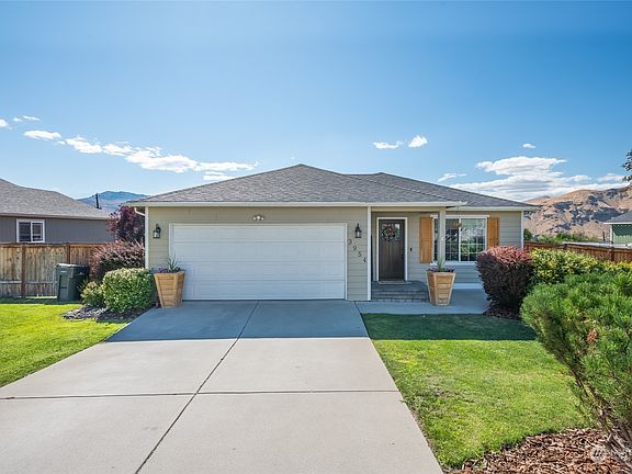 2nd image of 3954 NE Blueridge Drive