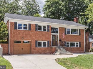 516 N Montague St, Arlington, VA 22203