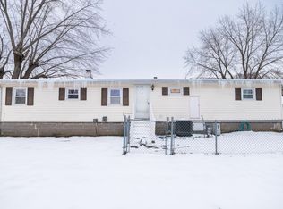 4516 W Crabtree Ct, Peoria, IL 61604