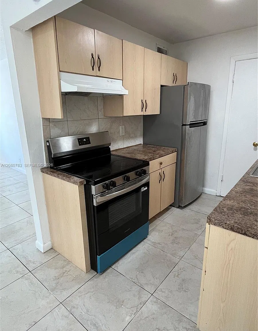 Deerfield Palms Condo — Photo 2