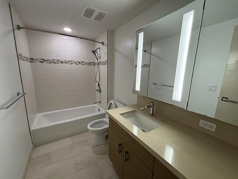 555 South St #103 — Photo 12