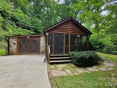 33 Tennis Court Rd, Burnsville, NC, 28714