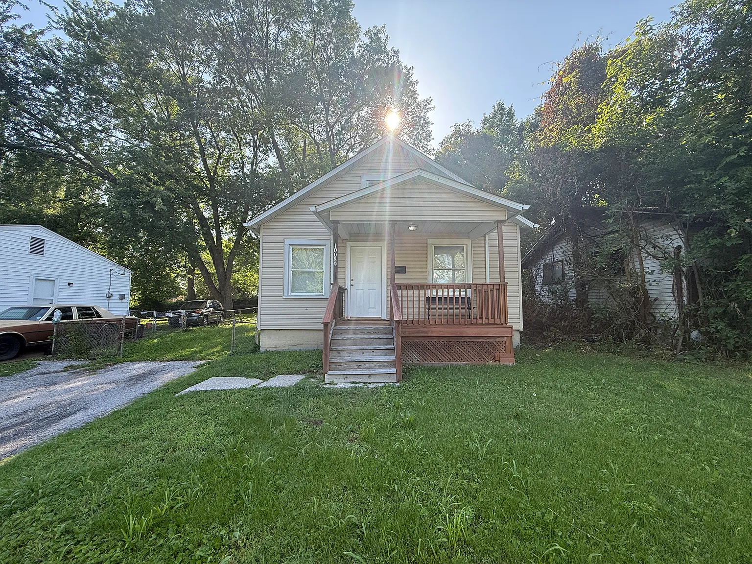 Adorable 3 bedroom for rent — Photo 1