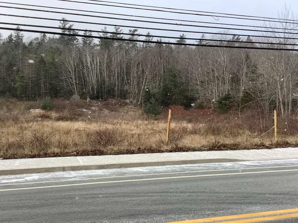 547 Herring Cove Rd, Halifax, NS B3R 1X3