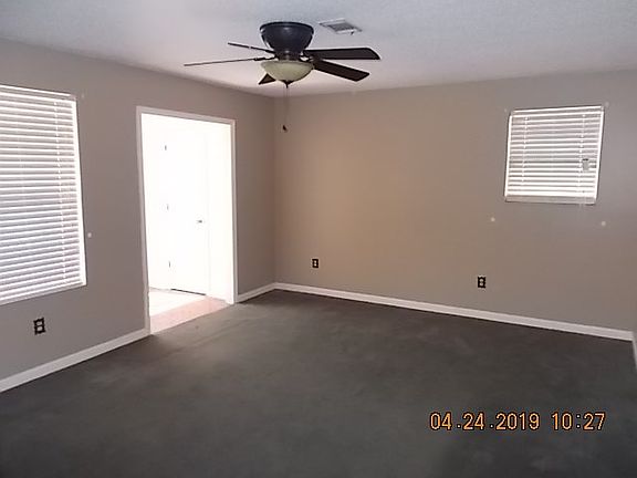 5th image of 3408 Ravenwood Dr