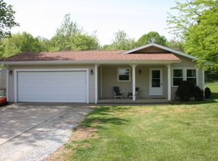 2143 E Wellsview Rd, Connersville, IN 47331