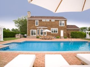 104 Potato Field Ln, Southampton, NY 11968