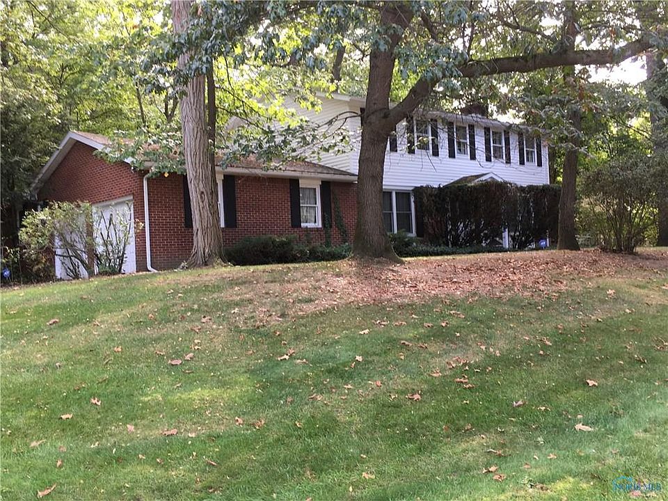 2nd image of 1203 Brownwood Dr