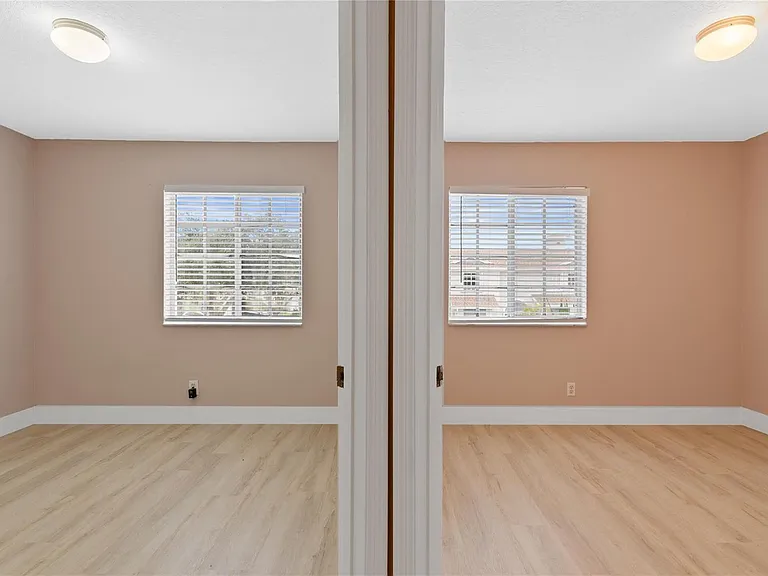 1186 SW 44th Ave #1186 — Photo 16
