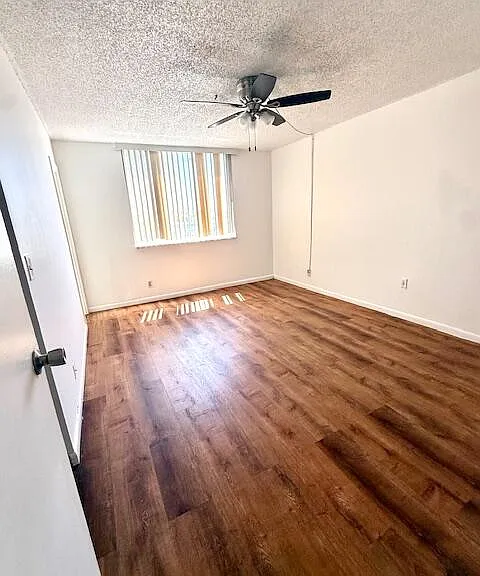 2830 Somerset Dr #408N — Photo 9