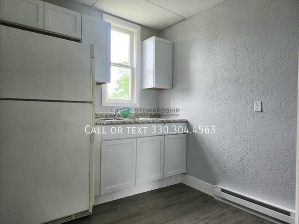 1103 Walnut Ave NE #6