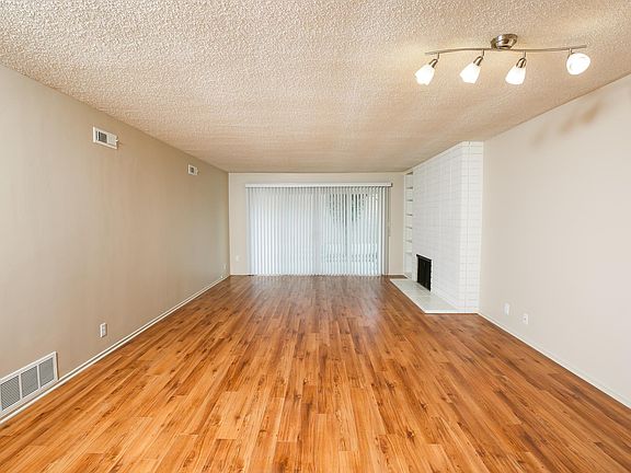 5th image of 348 W Bennett Ave APT A